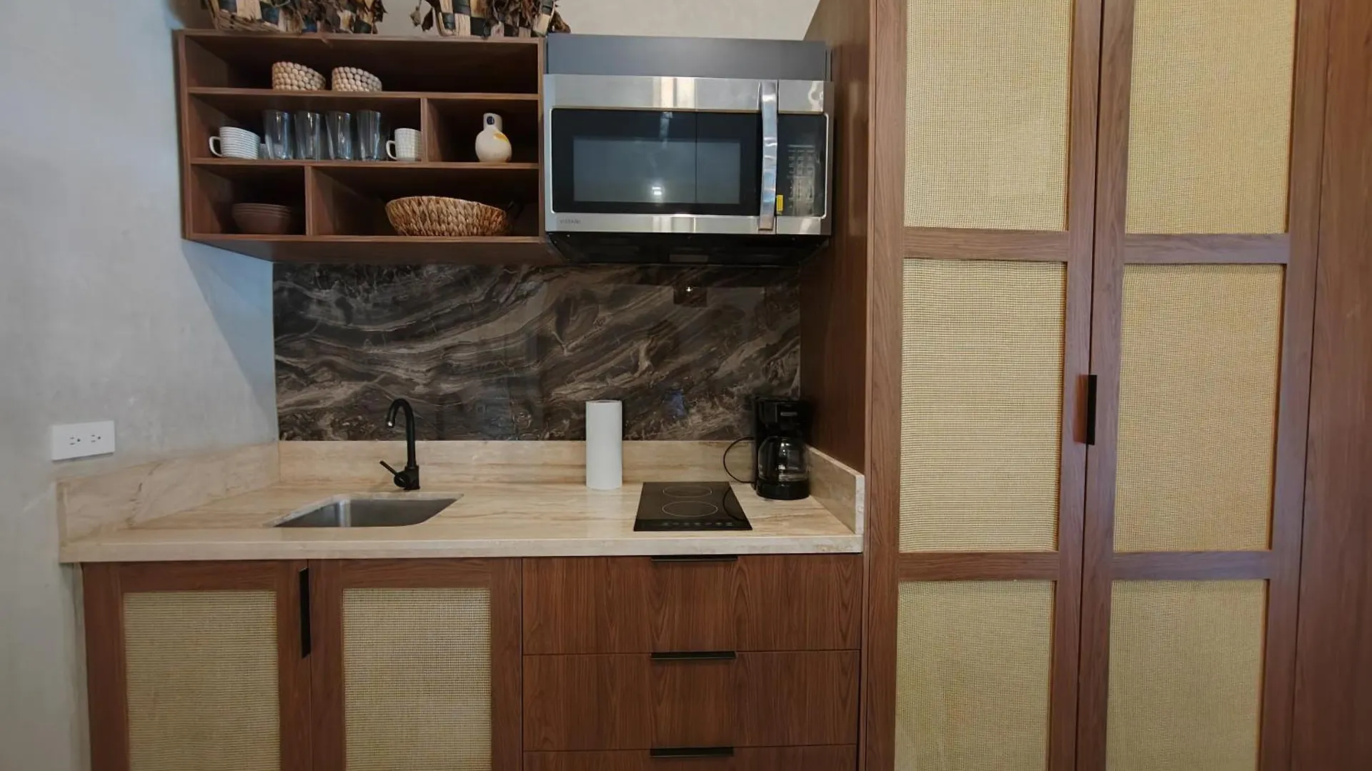 New! Hermosos Apartamentos En Excelente Zona De Playa Del Carmen By Yeah